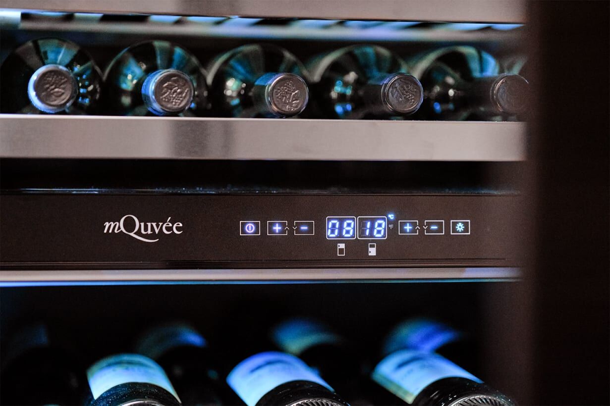 mQuvee Ugradbeni hladnjak za vino WineKeeper WK112D Push-Pull