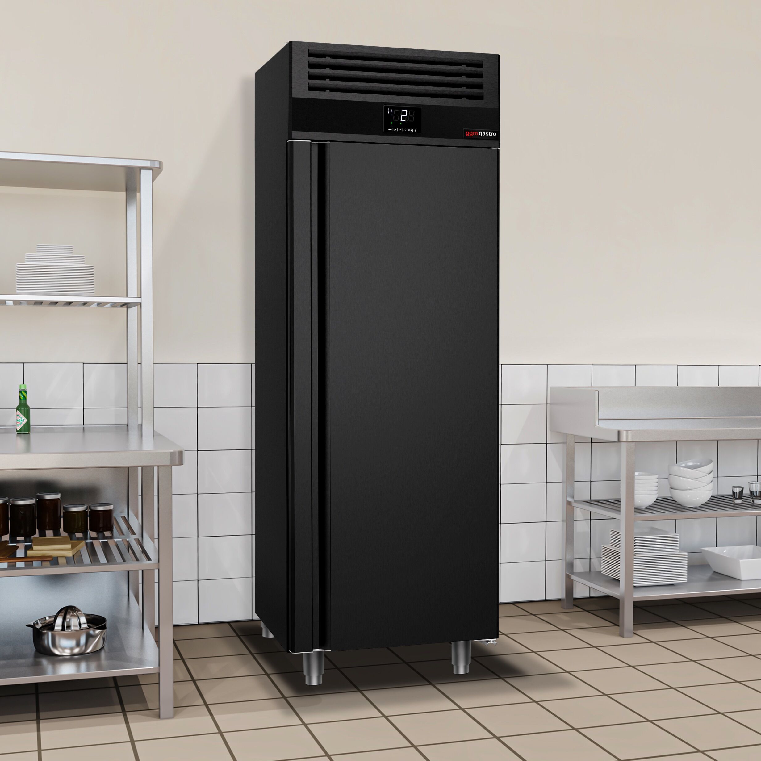 GGM Gastro KF700B-EF Inox hladnjak GN2/1 700l Crni