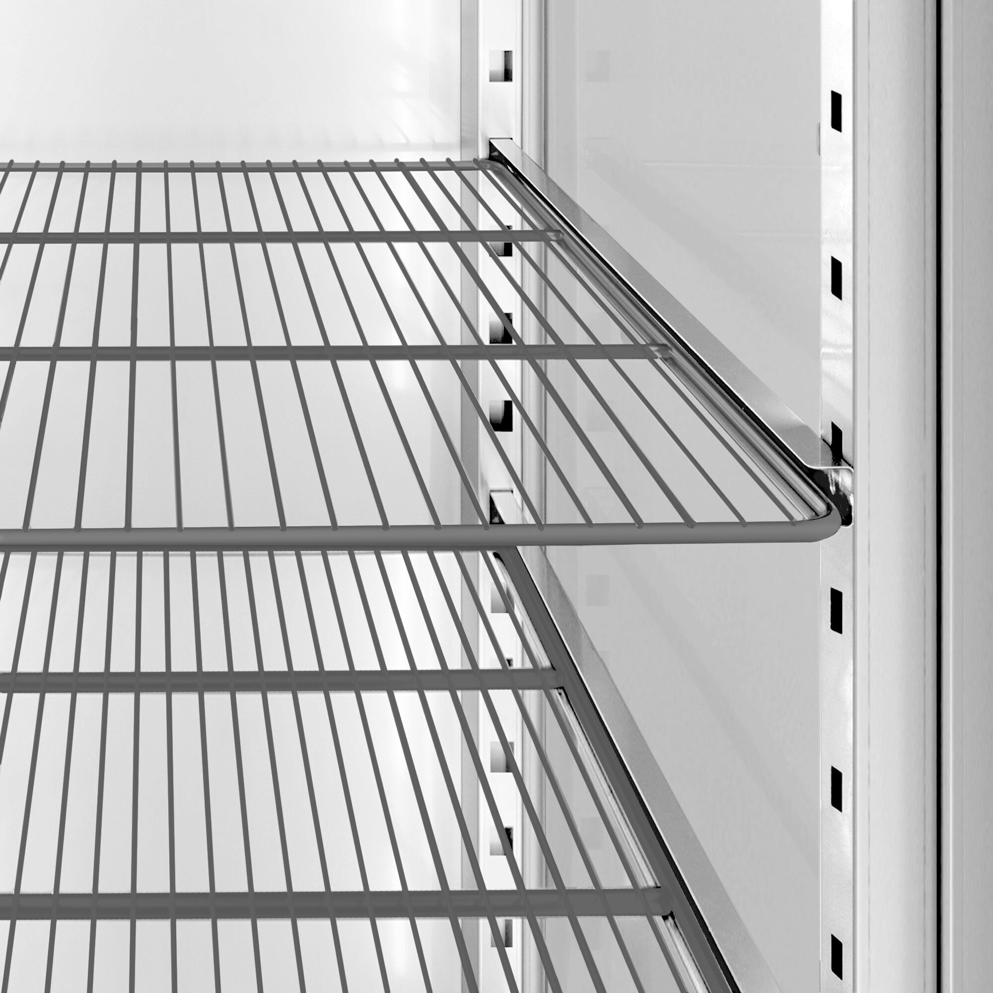 GGM Gastro KF700B-EF Inox hladnjak GN2/1 700l Crni